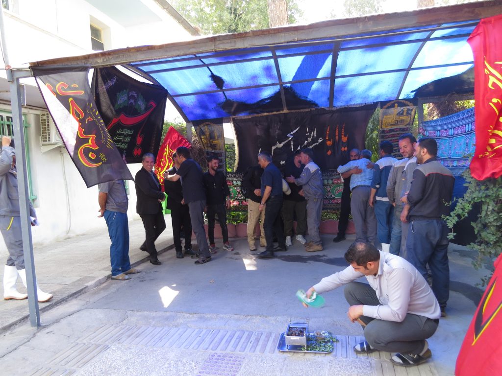 حرکتی معنوی در مسیر عاشورا؛ بدرقه‌ی خادمین اربعین حسینی