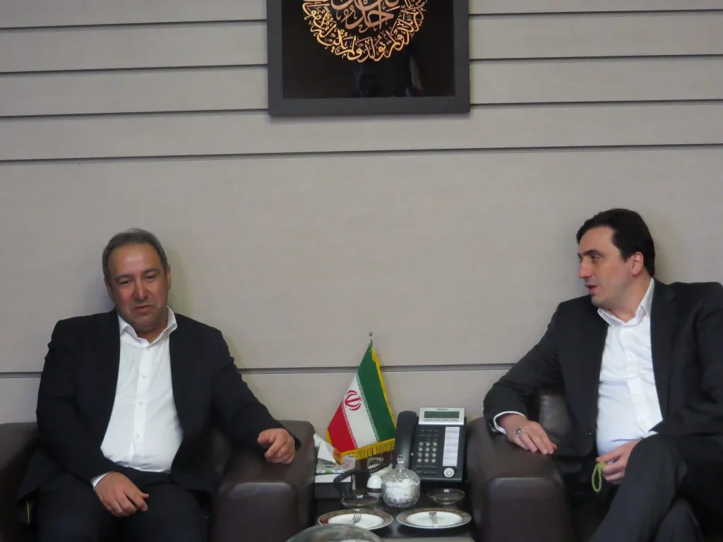 دیدار مدیرعامل شرکت دامداری تلیسه نمونه با فرماندار شهریار